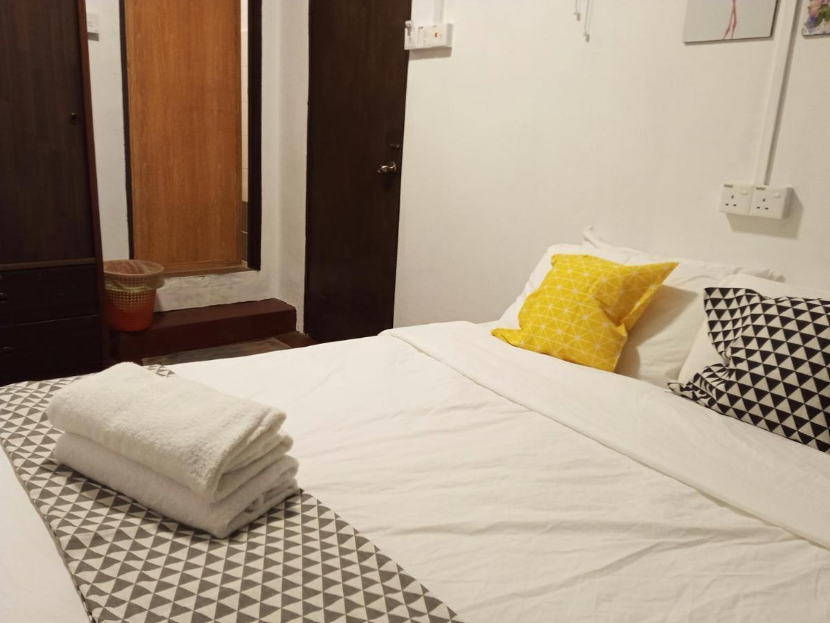 Hotel Pengkalan Dua Malacca Exterior foto